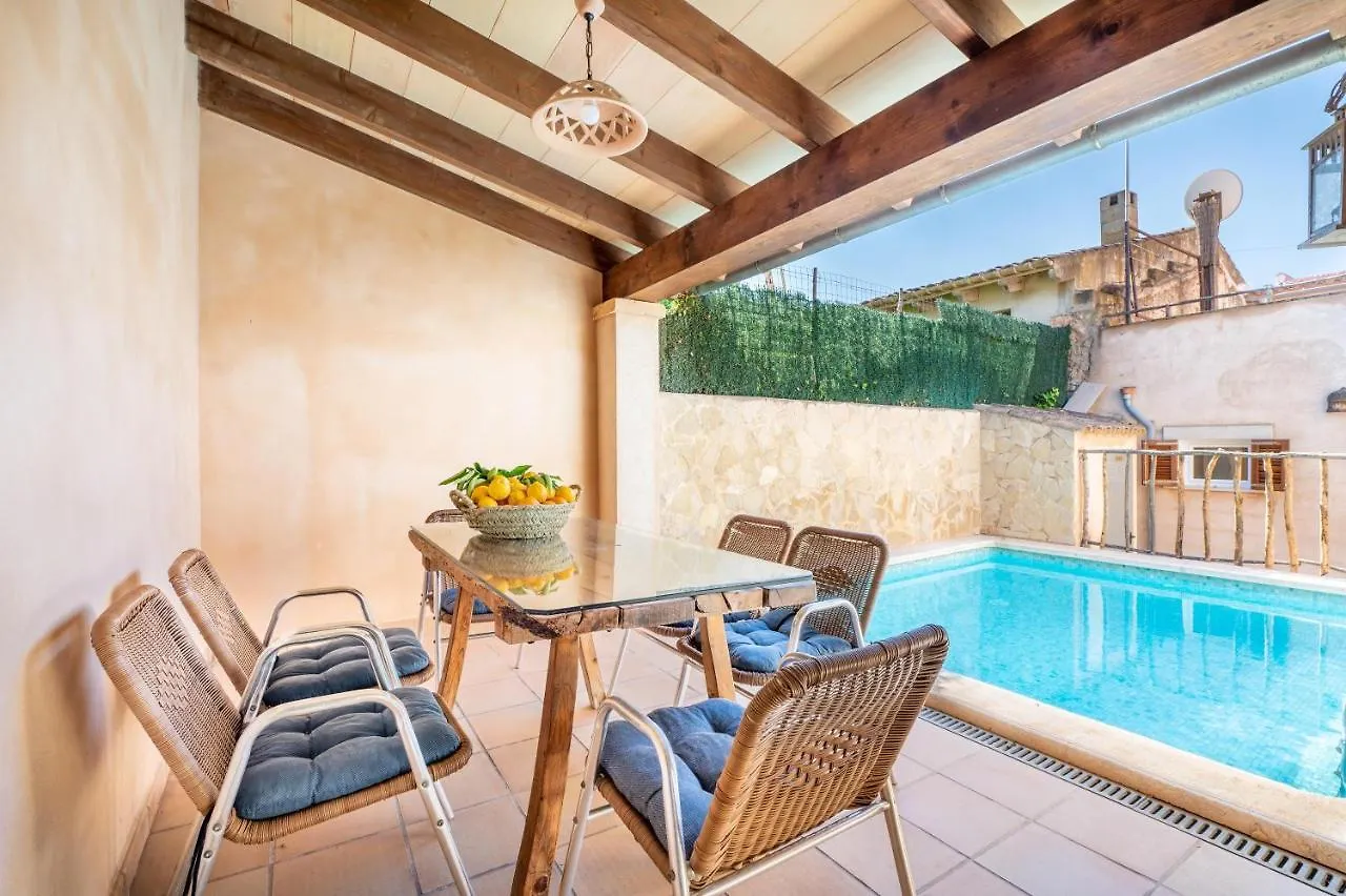 Holiday home Villa Caldentey Ariany