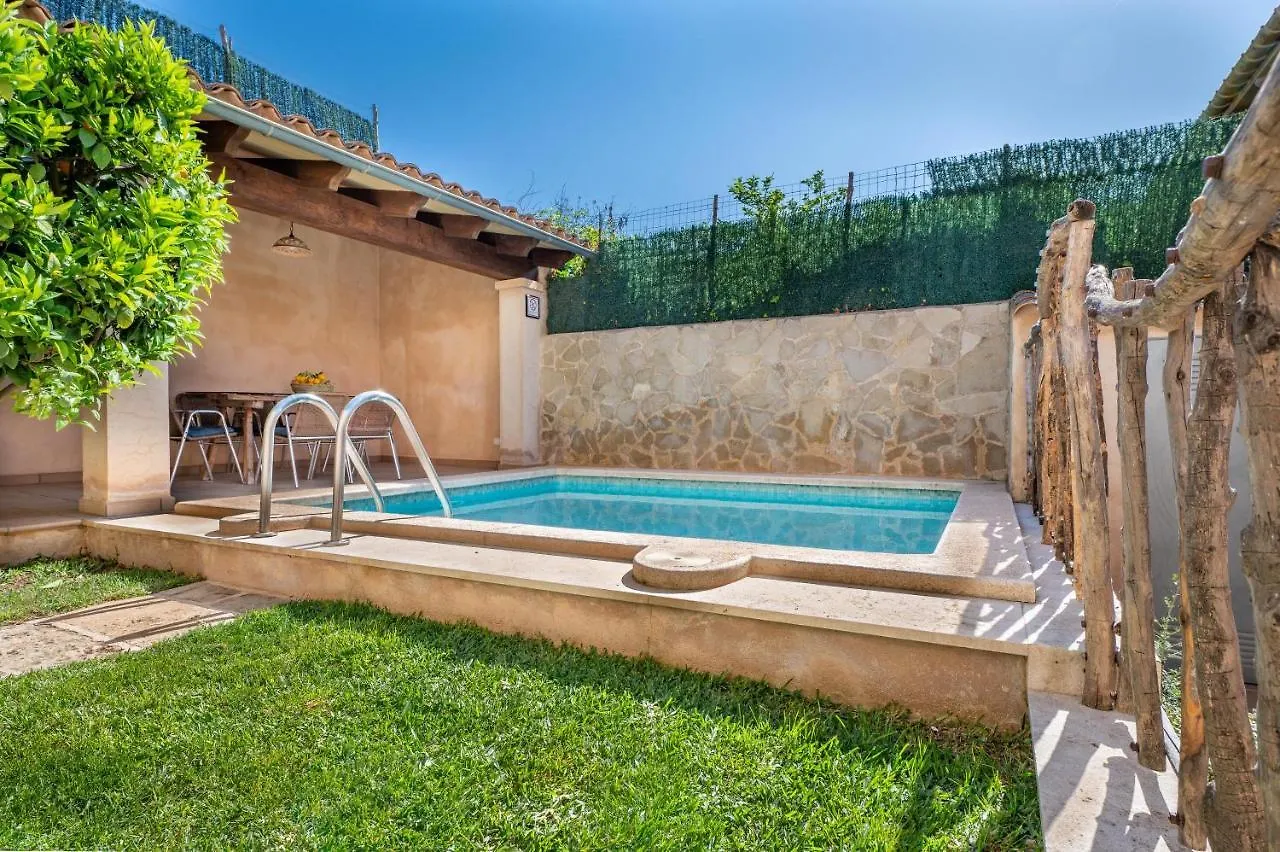 Villa Caldentey Ariany Holiday home